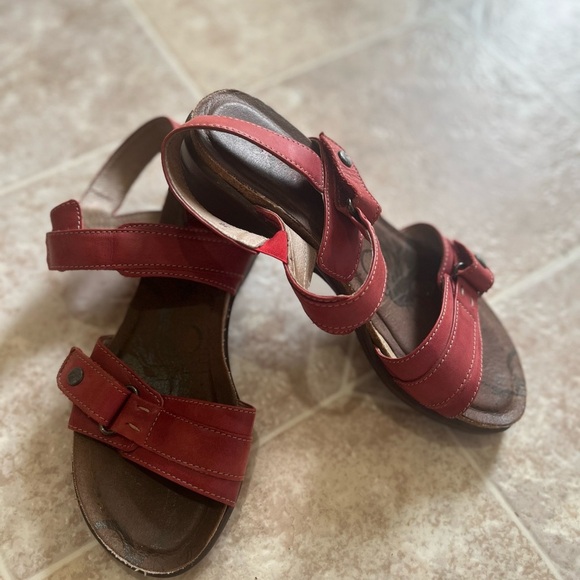 Fluchos Comfort Women’s Sandals- Premium Leather Euro Size 36 (6US) - Picture 4 of 7